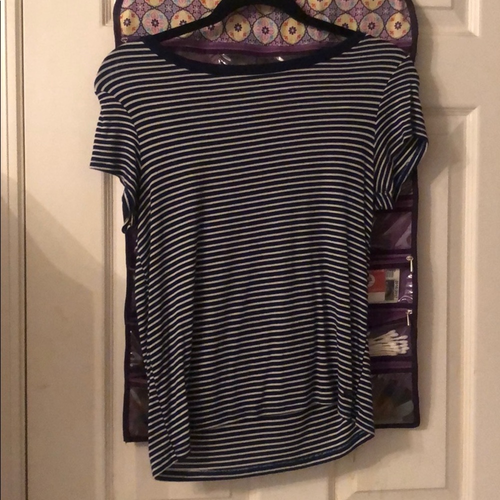 american eagle t shirt
